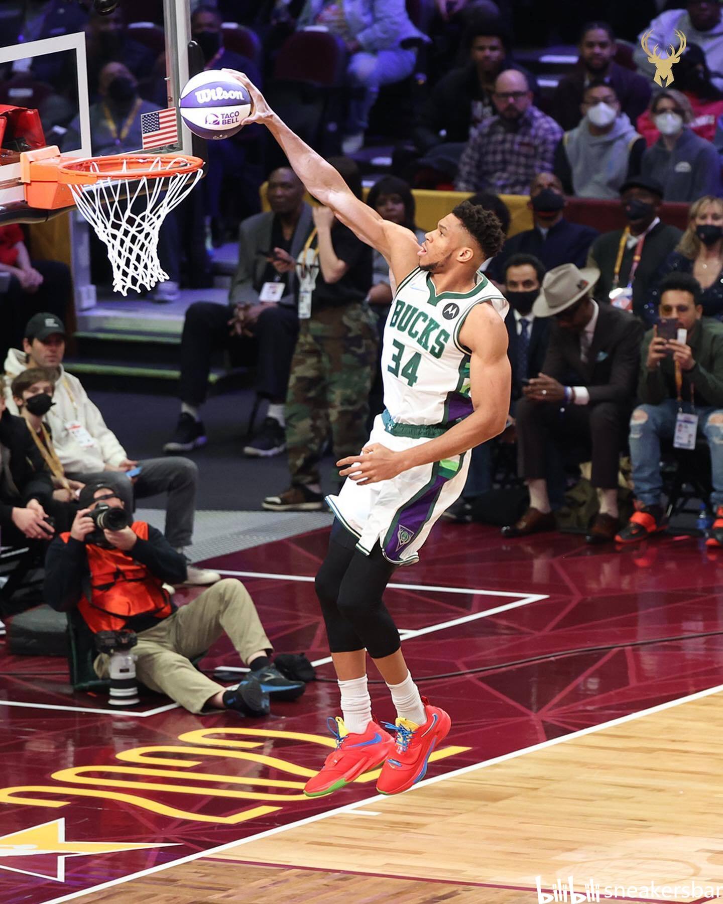 团遍布全球 团遍布全球