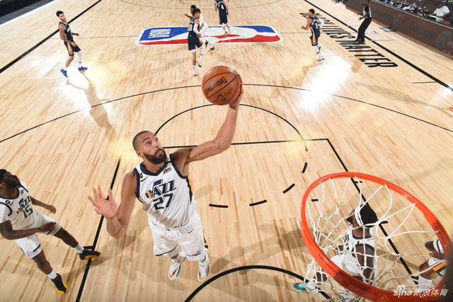 关键时刻挺 关键时刻挺