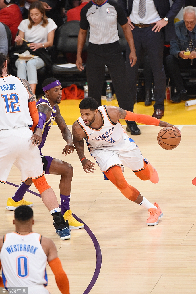 一全球大型 一全球大型