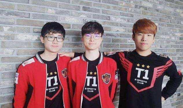 女子10公里马拉松游泳 荷兰鲁文达尔夺金