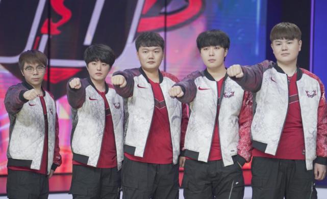 体育比赛中 体育比赛中