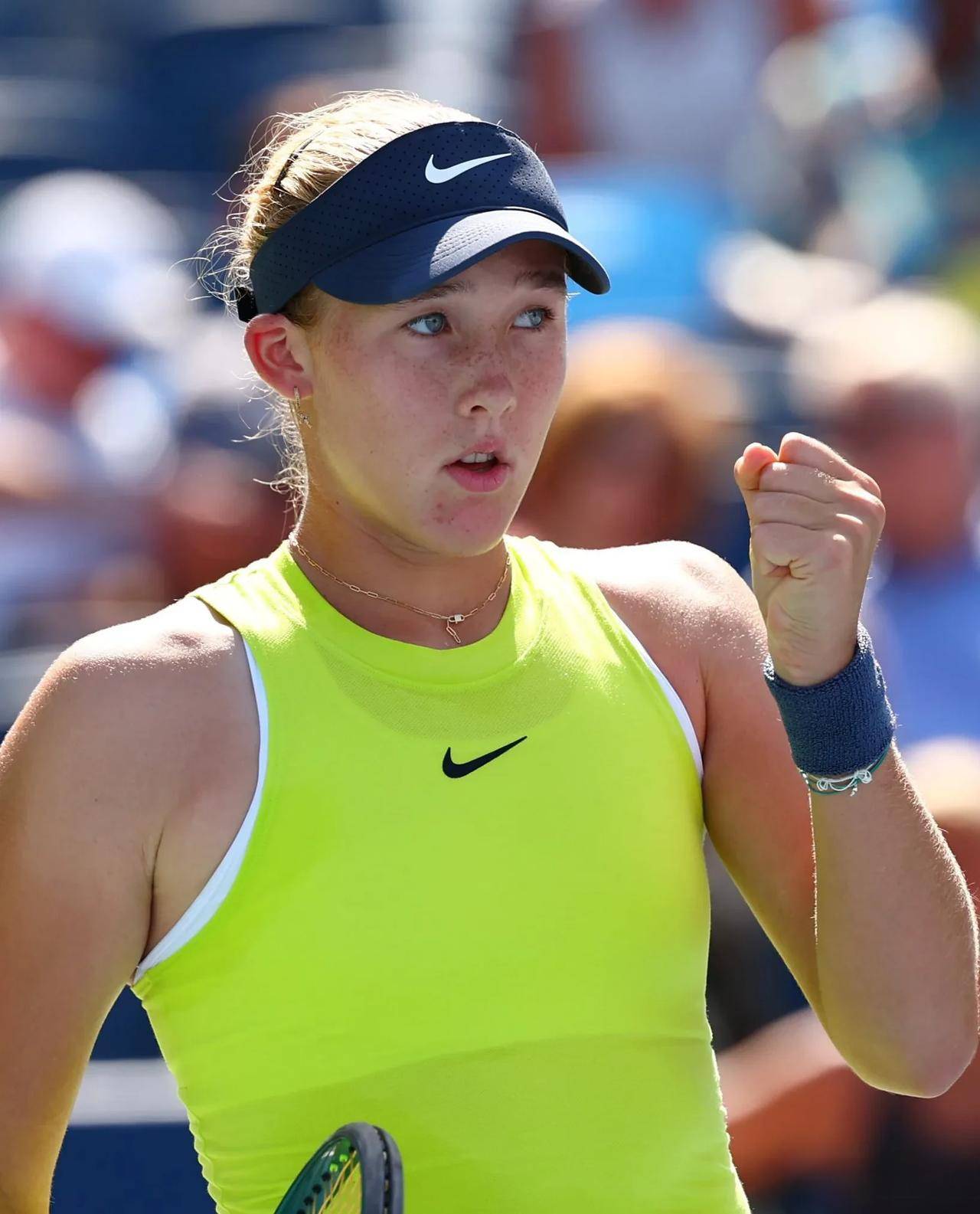 上再创佳绩 上再创佳绩