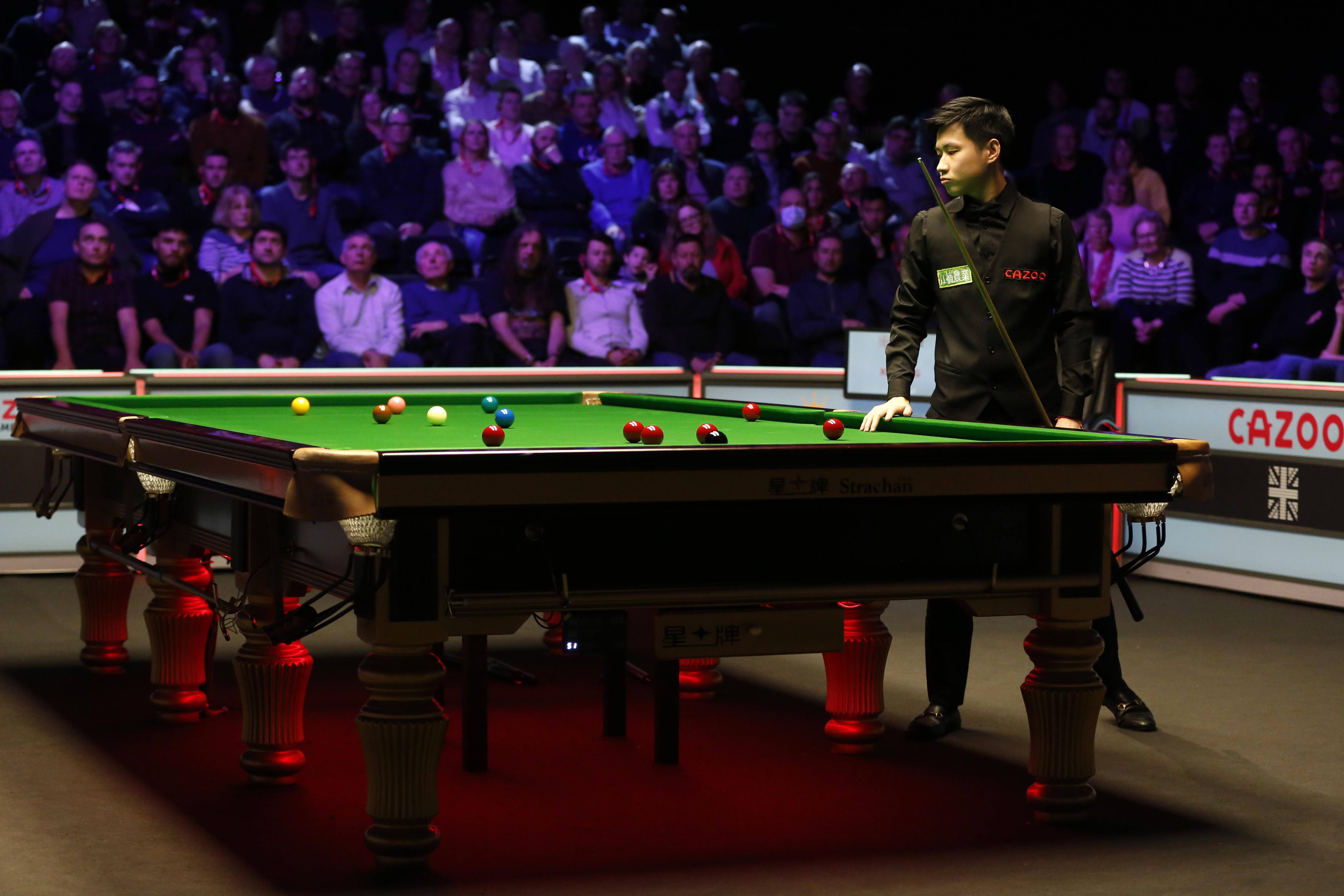 他放纵自己 他放纵自己