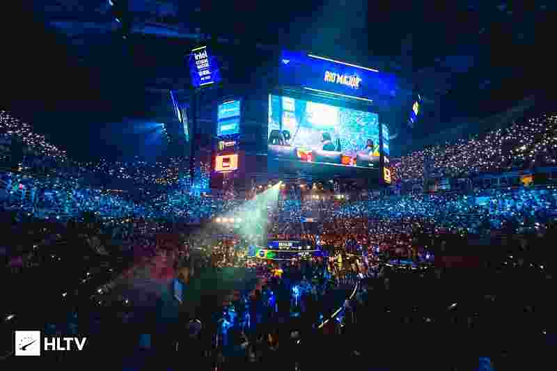 入团队的既 入团队的既